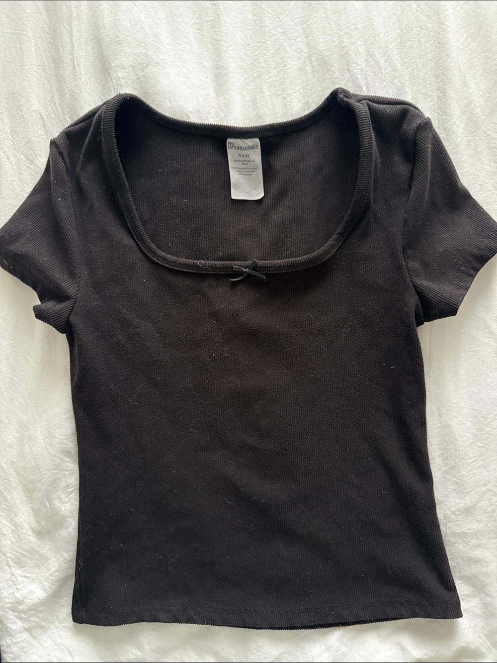 No boundaries size small Black Scoop Neck Short Sleeve Top